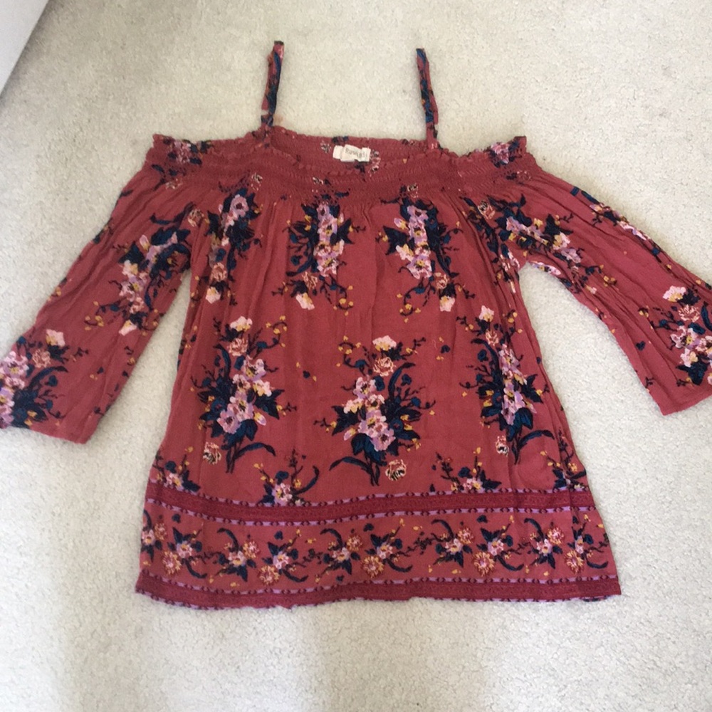 Floral flowy top